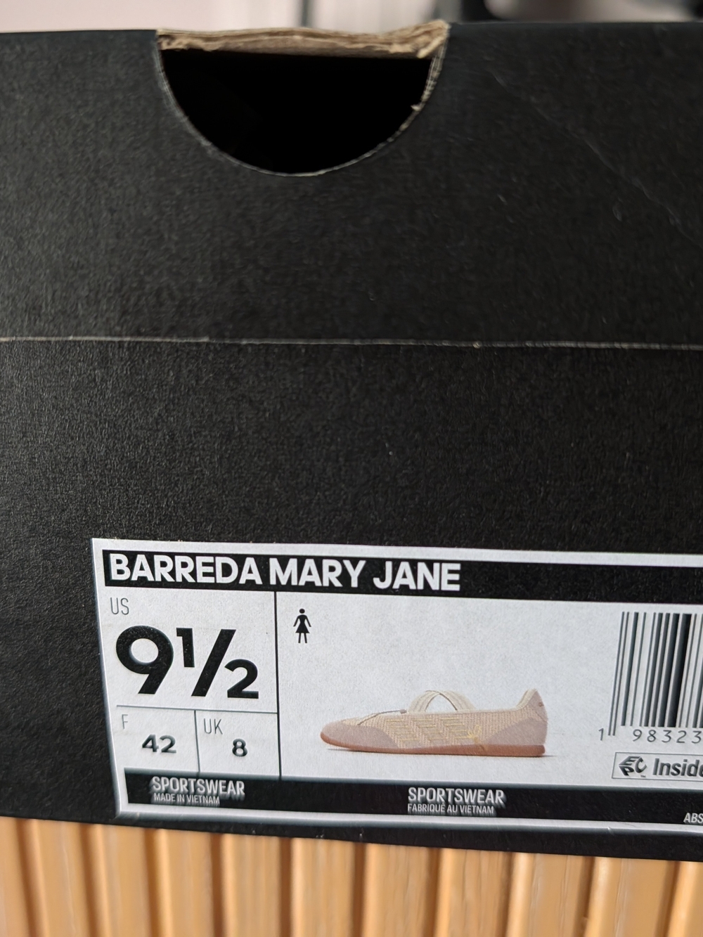 Barreda Mary Jane Sneaker - Picture 6 of 6